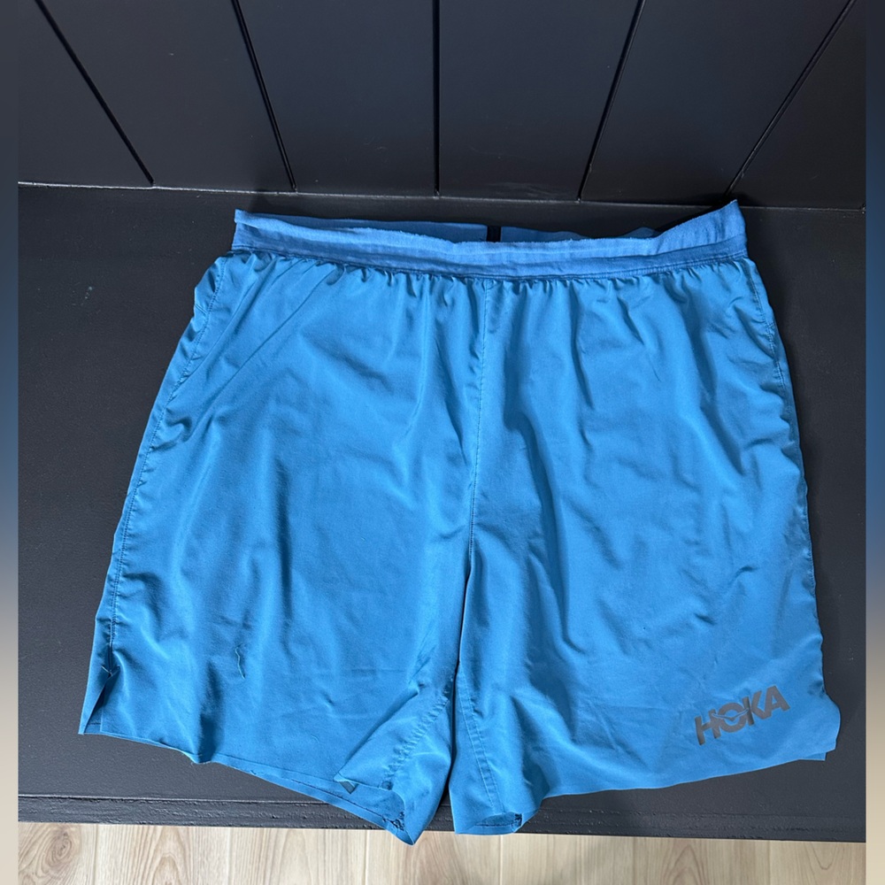 Hoka One One 7” running shorts